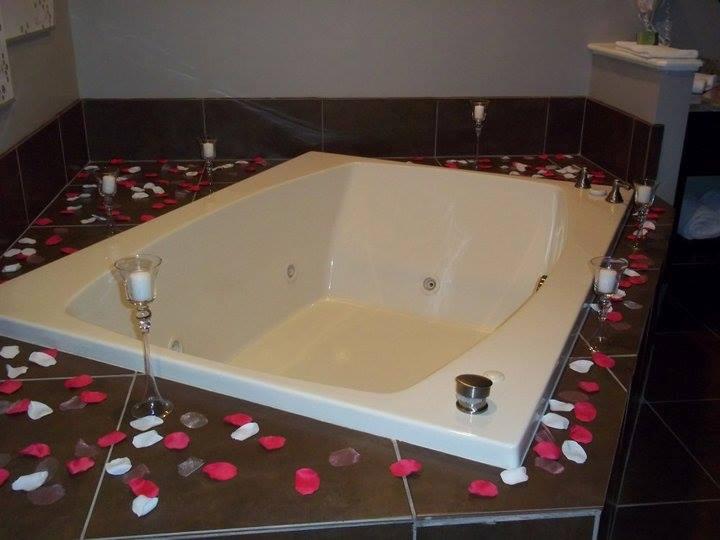 Spark Romance with a Private Stay at Belamere Suites Hotel, Perrysburg