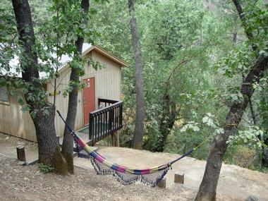 Yosemite Bug Rustic Mountain Resort