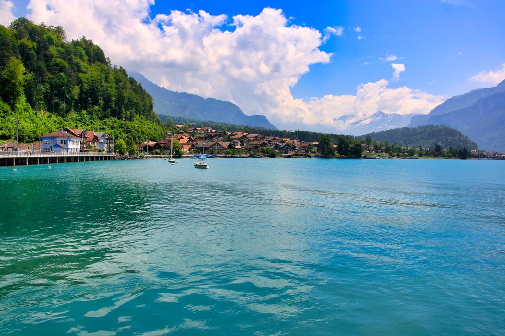 Cruise the Turquoise Waters of Lake Brienz