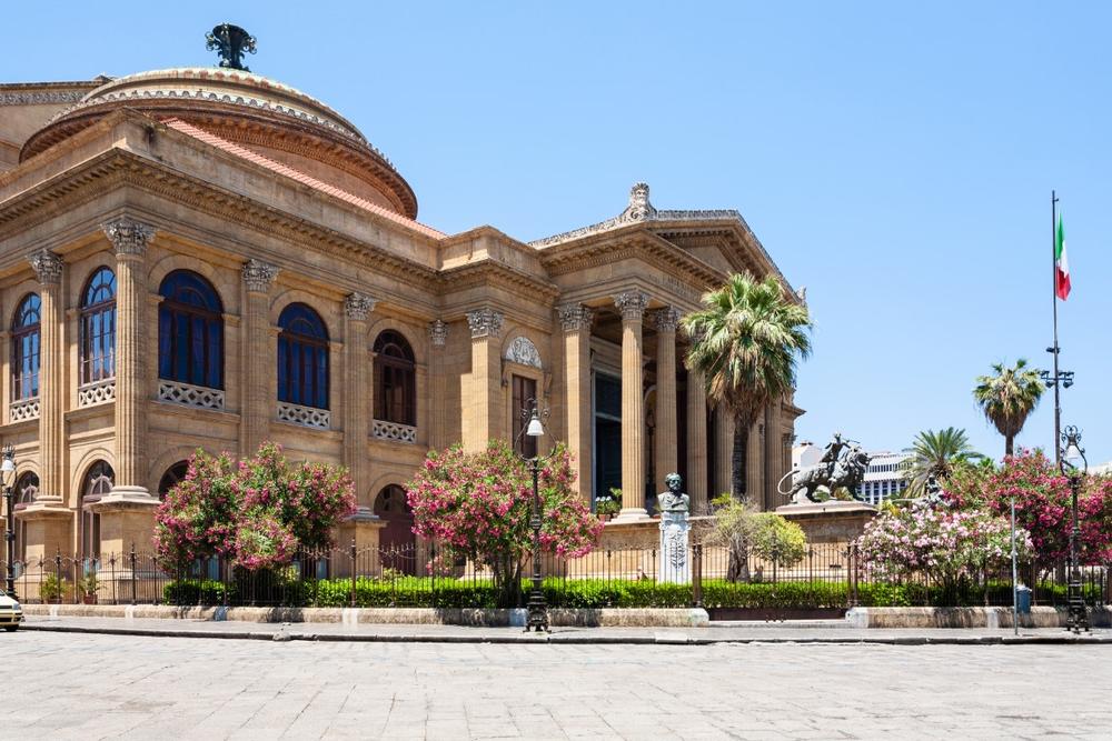 Experience World-Class Performances at Teatro Massimo Vittorio Emanuele