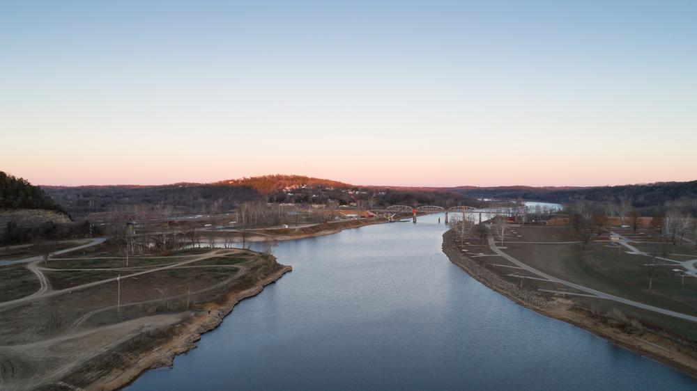 Bull Shoals Lake - 2.5 hours from Little Rock