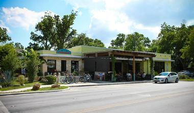 Bouldin Creek Cafe | Coffee Shops in Austin