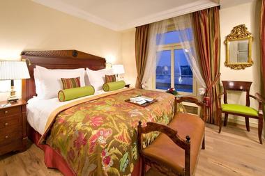 Fairmont Hotel Vier Jahreszeiten Hamburg