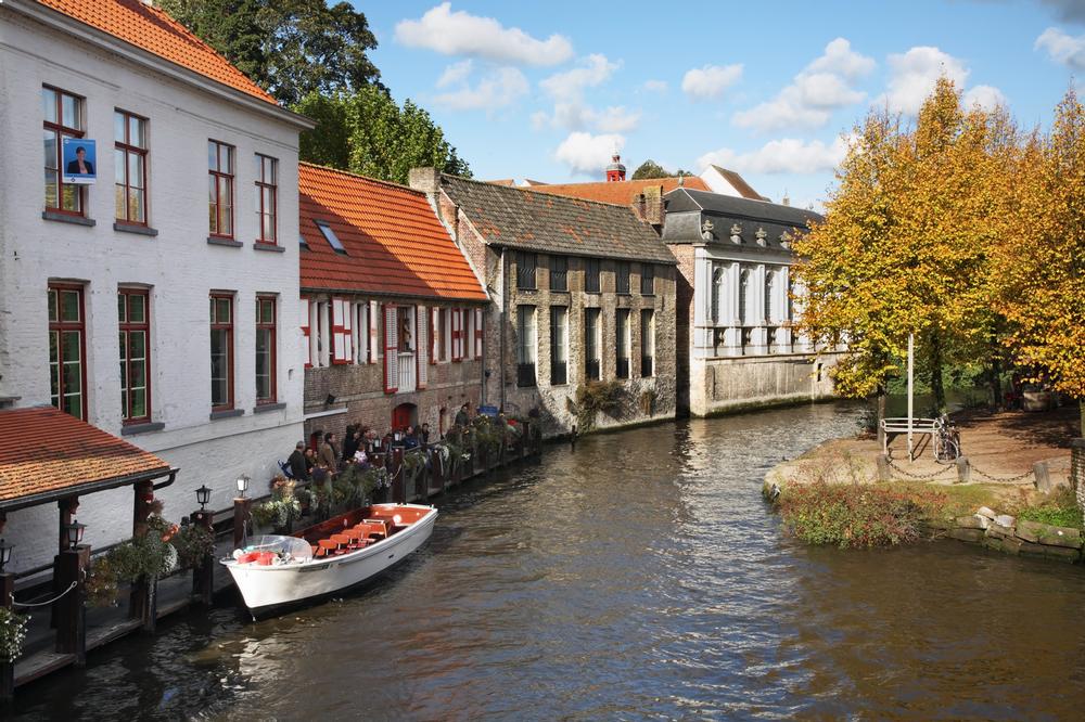 Cruise the Canals for a Fairytale Perspective with Boottochten Brugge