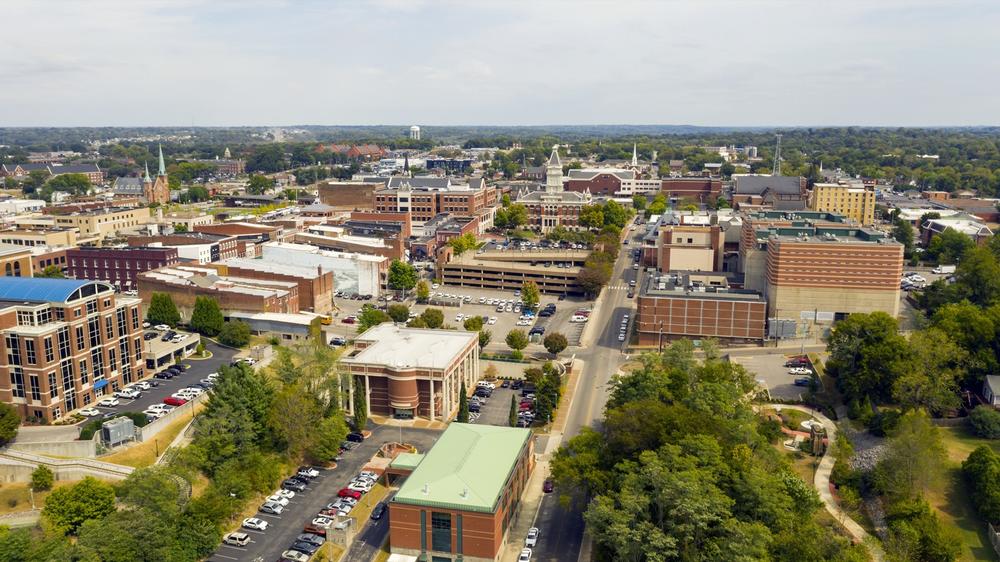 Savor Small-Town Charm and Big Outdoor Fun in Clarksville