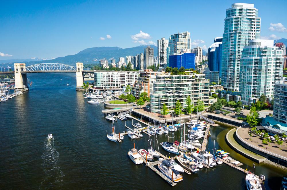 Live the Best of Both Worlds: Adventure from Sea to Sky in Vancouver
