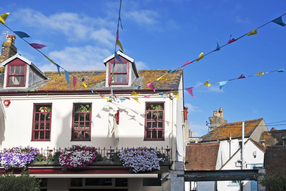 If You Love Wandering Through Hidden Gems, Lose Yourself in The Lanes