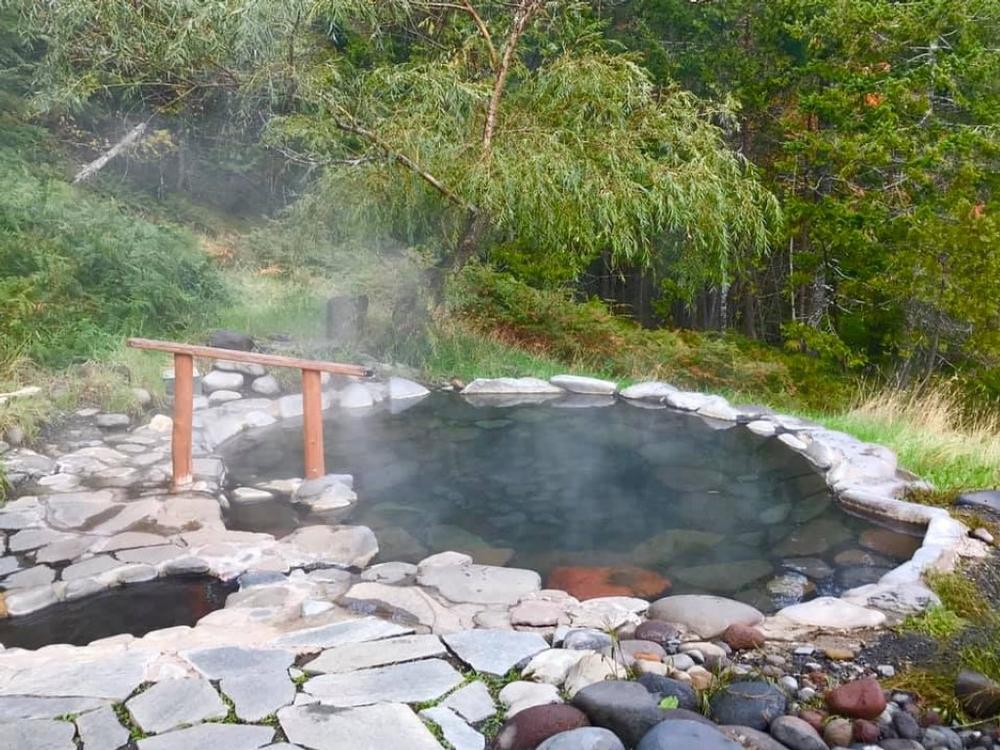 Discover rejuvenating hot springs and enjoy a serene, relaxing experience in a beautiful setting.
