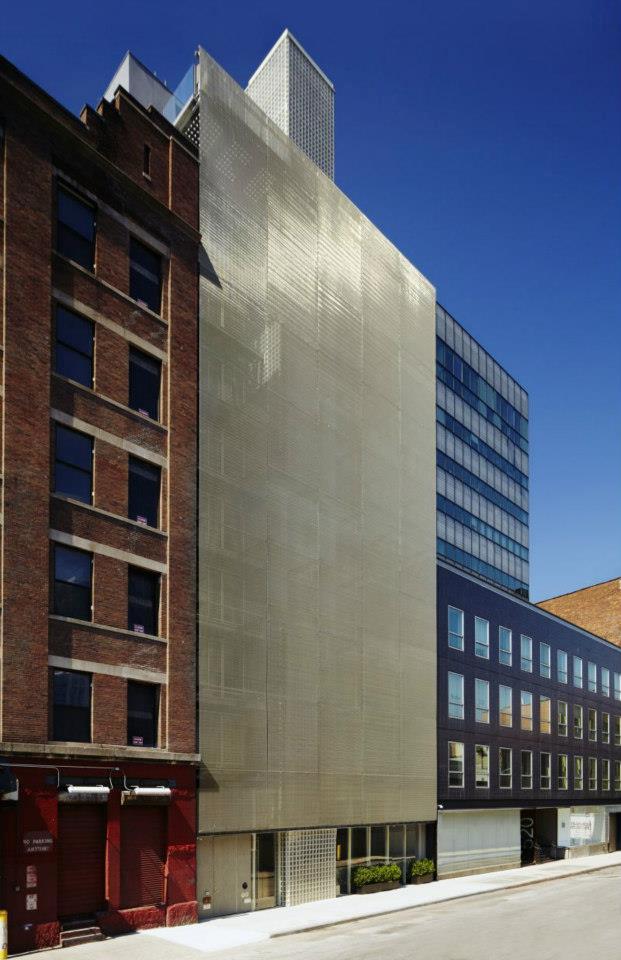 If You Crave Art and Energy, Check Into Selina Chelsea New York City