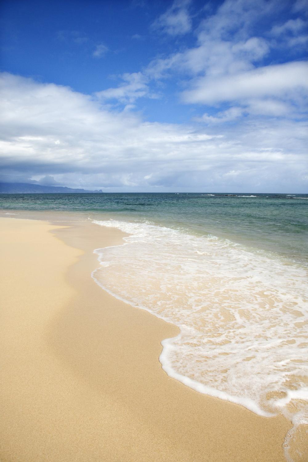 Baldwin Cove - 20-minute walk along the shoreline from Paia or Hana Highway