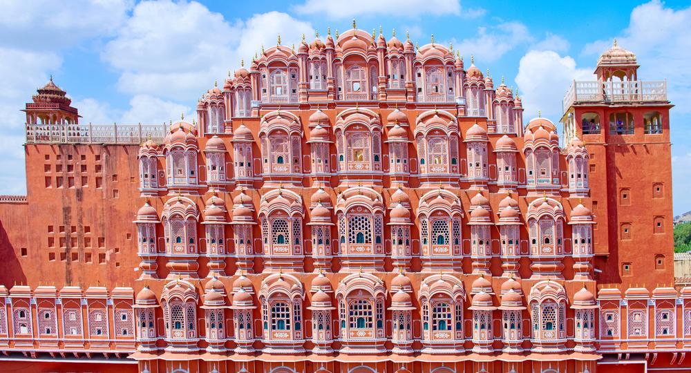 If You Adore Iconic Facades and Mughal Grace, Visit Hawa Mahal