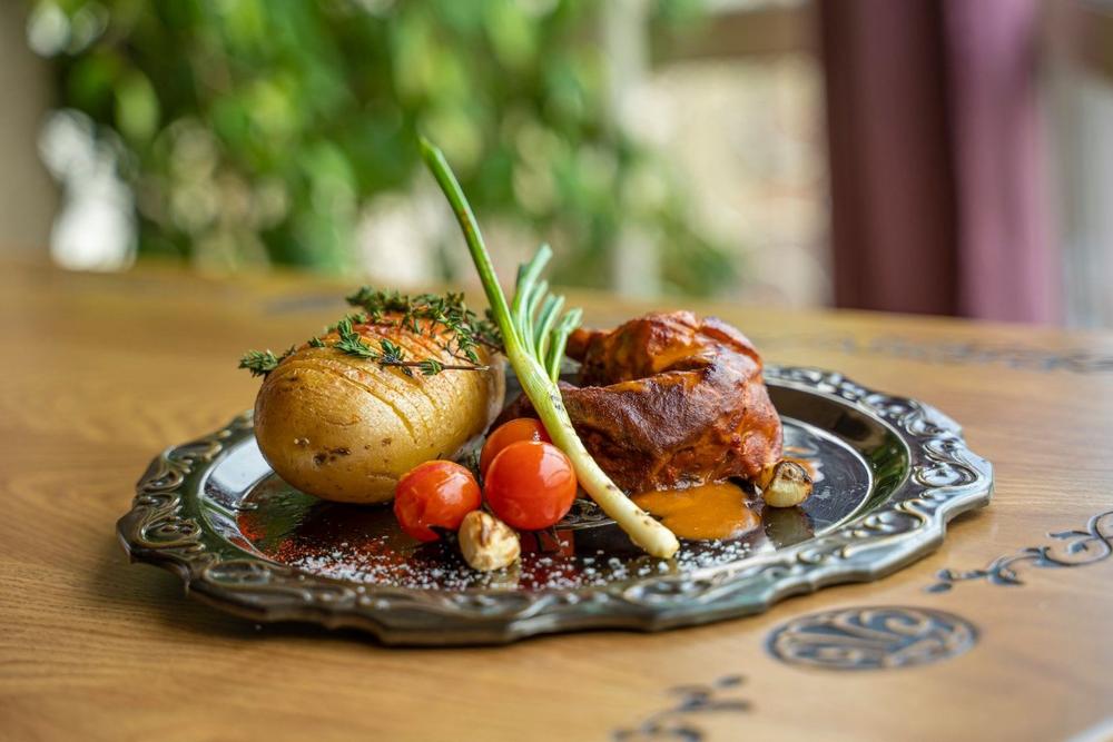 Savor Traditional Bulgarian Flavors with a Modern Twist at Shtastliveca