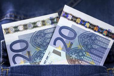 Tips for Currency in Spain