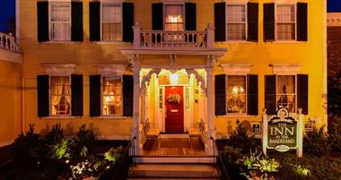 Inn by the Bandstand