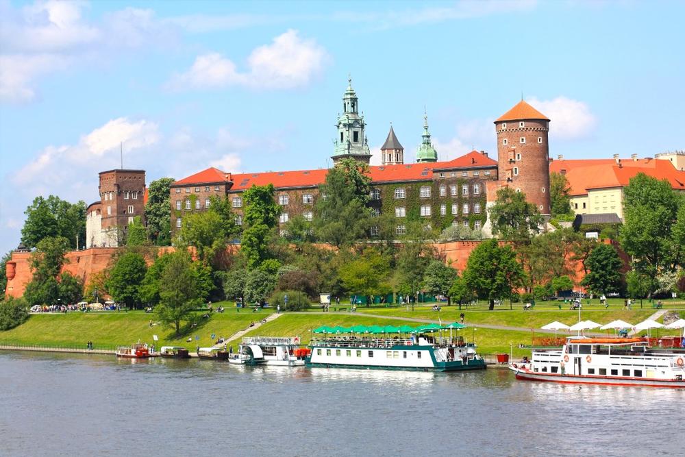 Step Into Royal History at the Majestic Wawel Castle