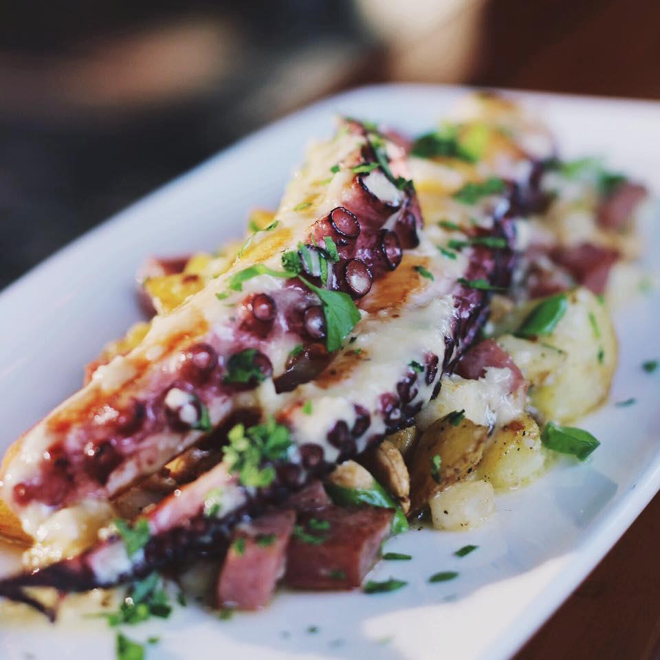 Gather, Share, and Indulge at Davanti Enoteca