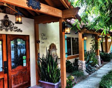 The Old Ranch Inn | Palm Springs Hotels, Resorts & Inns