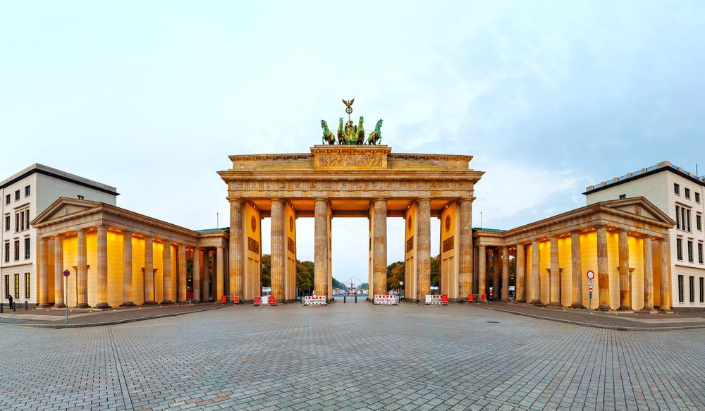 Admire the Brandenburg Gate
