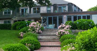 Menemsha Inn and Cottages