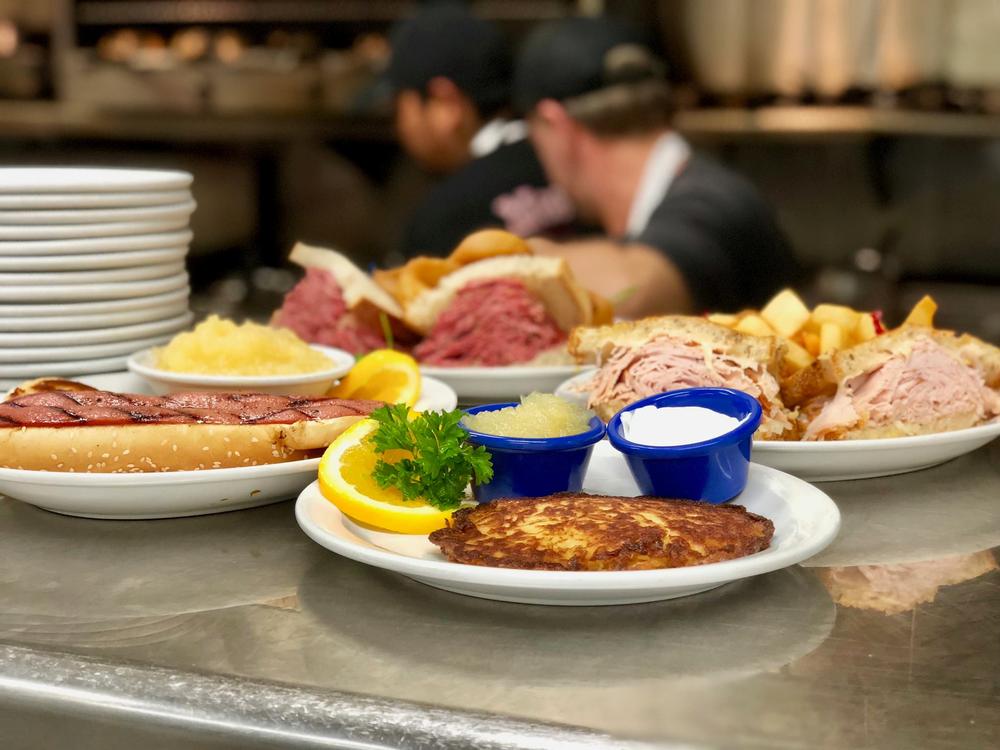 If You Crave Deli Classics, Dine at D.Z. Akin’s Delicatessen