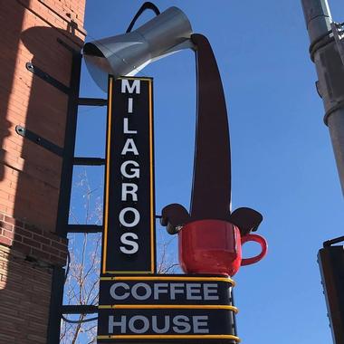 Milagros Coffee House