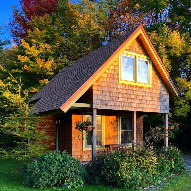 Stay Small and Sweet at the Cottages at Crofter’s Green