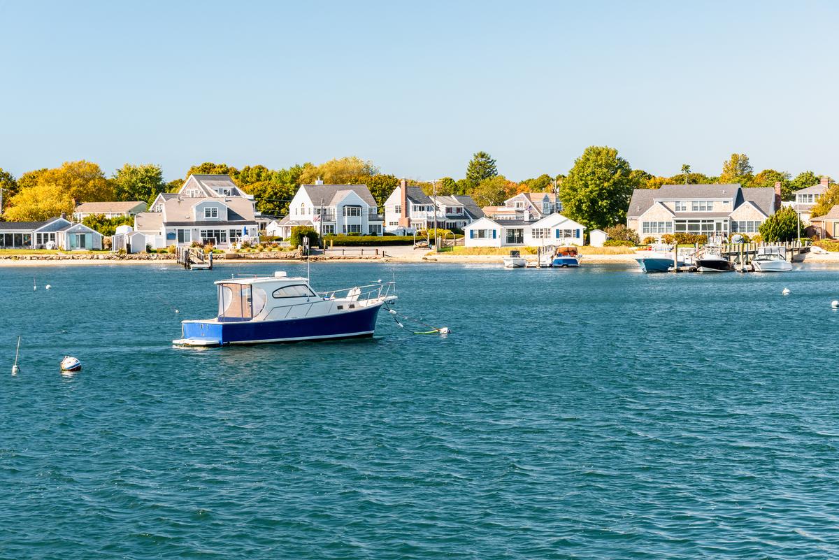Hyannis, Cape Cod houses