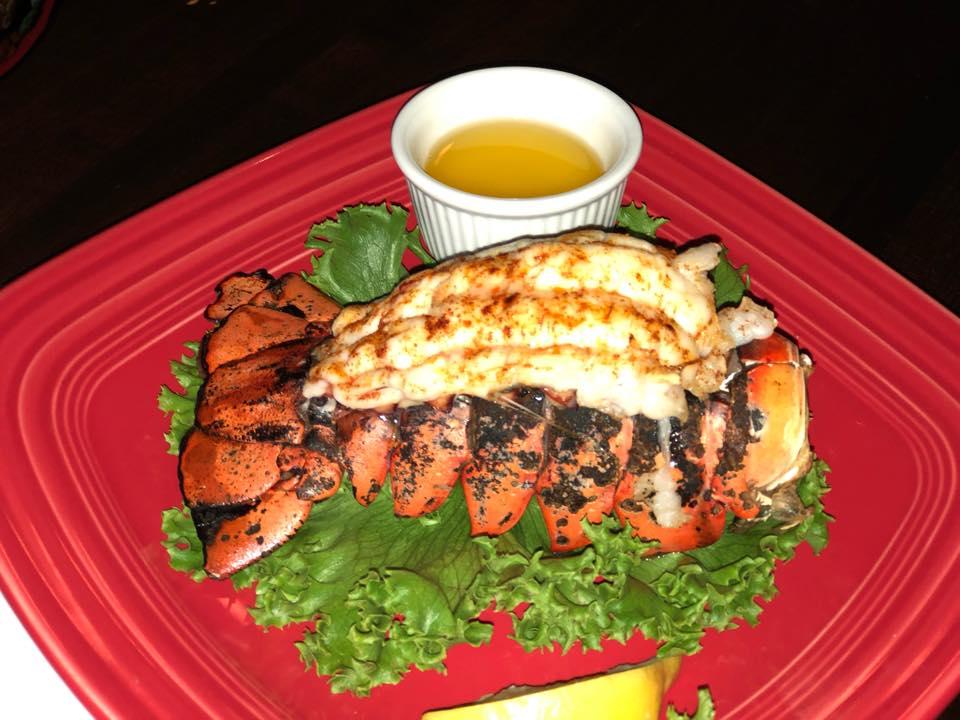 Savor Classic Dining with a Cozy Ambience at Candlelight Inn