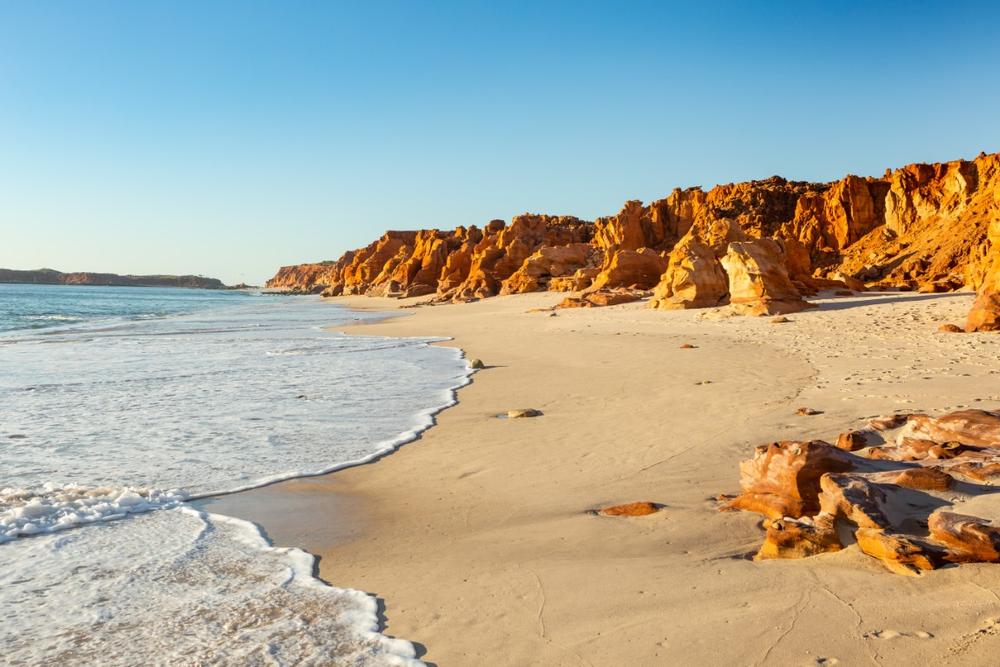 Discover Red Cliffs and Indigenous Culture on the Dampier Peninsula
