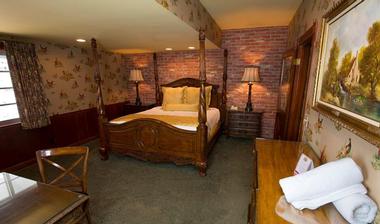 Guest Accommodations