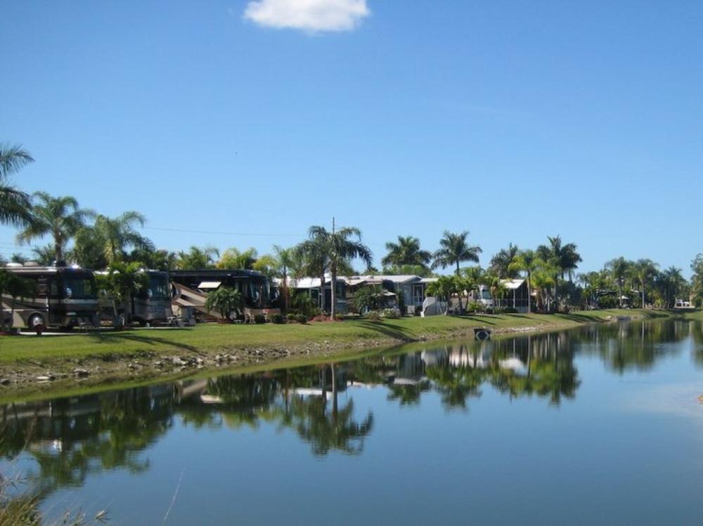 Silver Lakes RV Resort and Golf Club