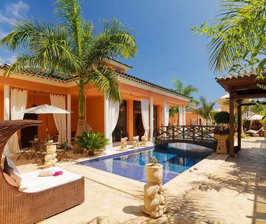 Royal Garden Villas