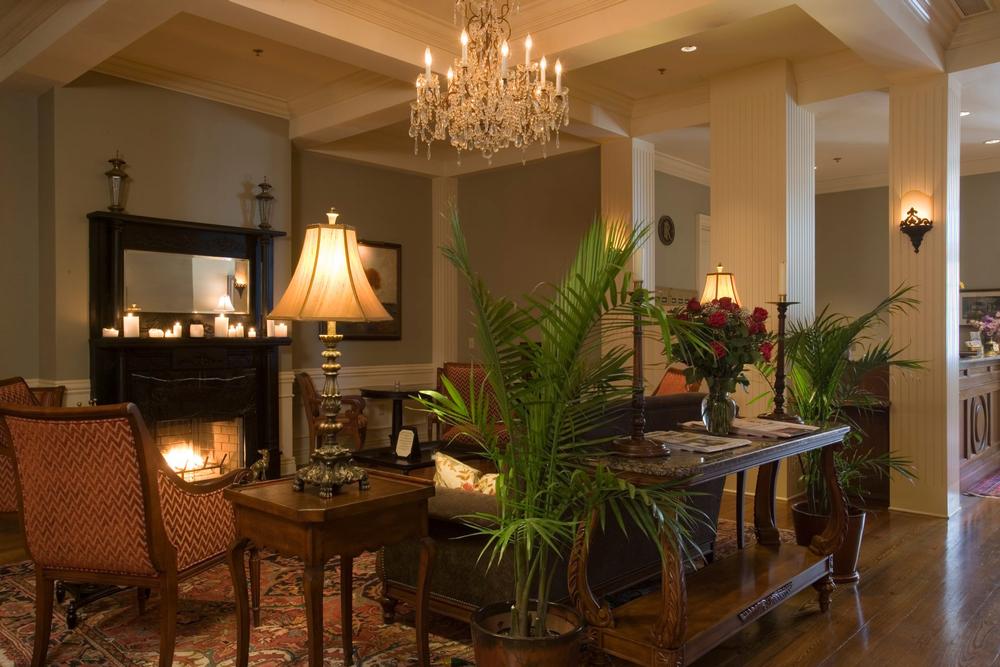 If You Crave Riverside Charm, Stay at The River Inn of Harbor Town