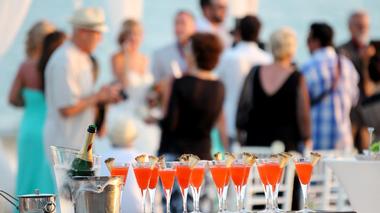 Wedding Venues in Phoenix: The Ice House