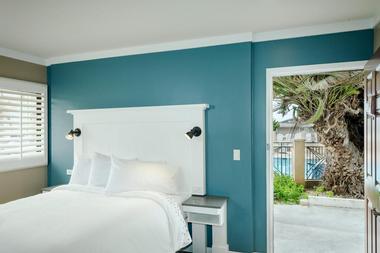 San Diego Hotels: Pacific Shores Inn