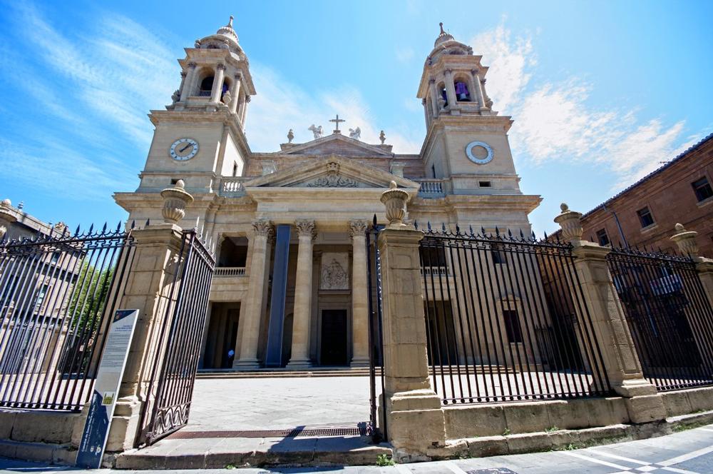If You Love Gothic Architecture, Marvel at the Cathedral of Pamplona