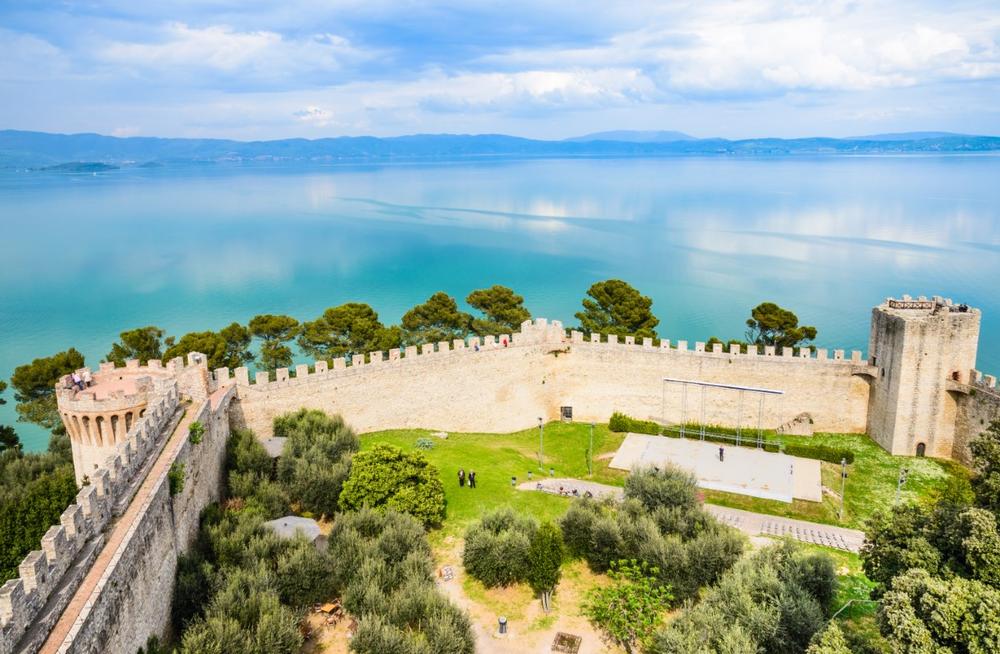 Lake Trasimeno - 2.5 hours by train and bus from Rome