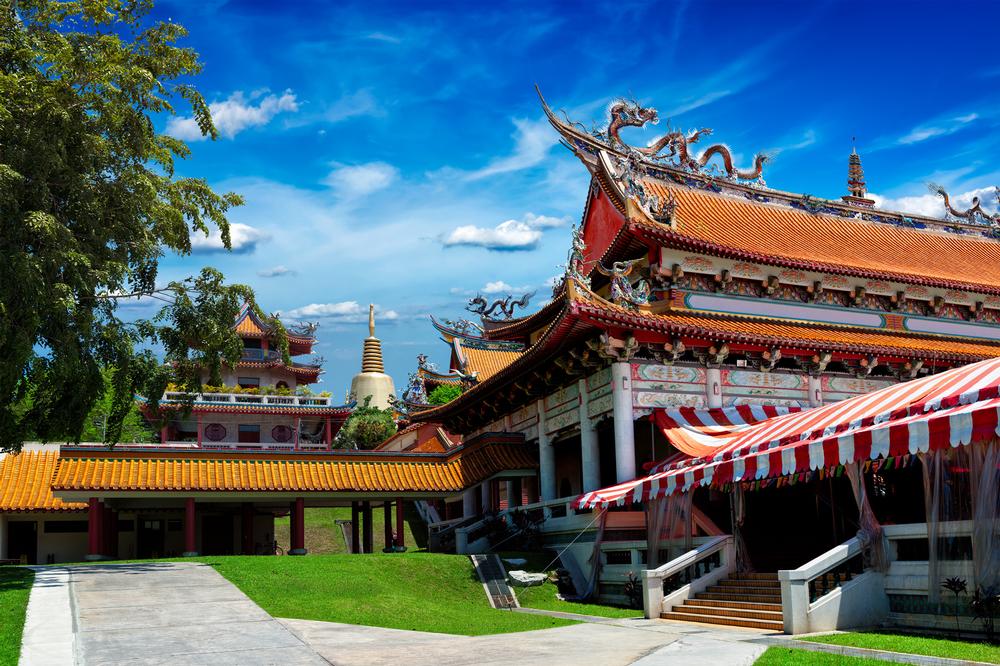 Wander Through Tranquility at Kong Meng San Phor Kark See Monastery