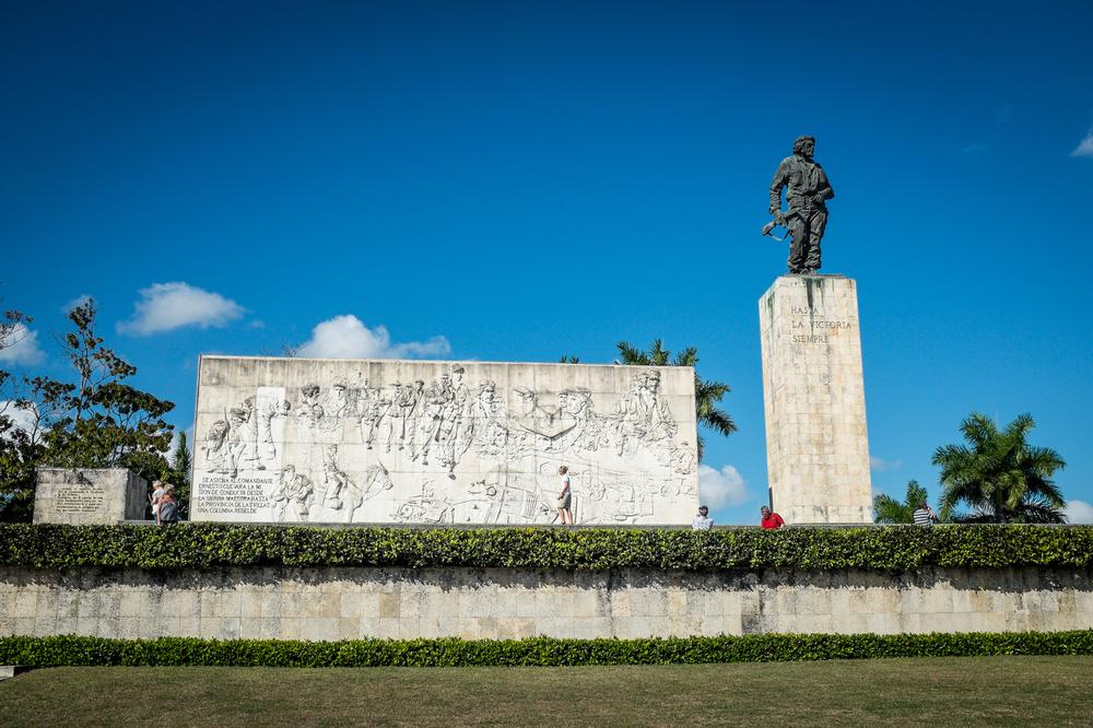 Pay Tribute at the Che Guevara Mausoleum