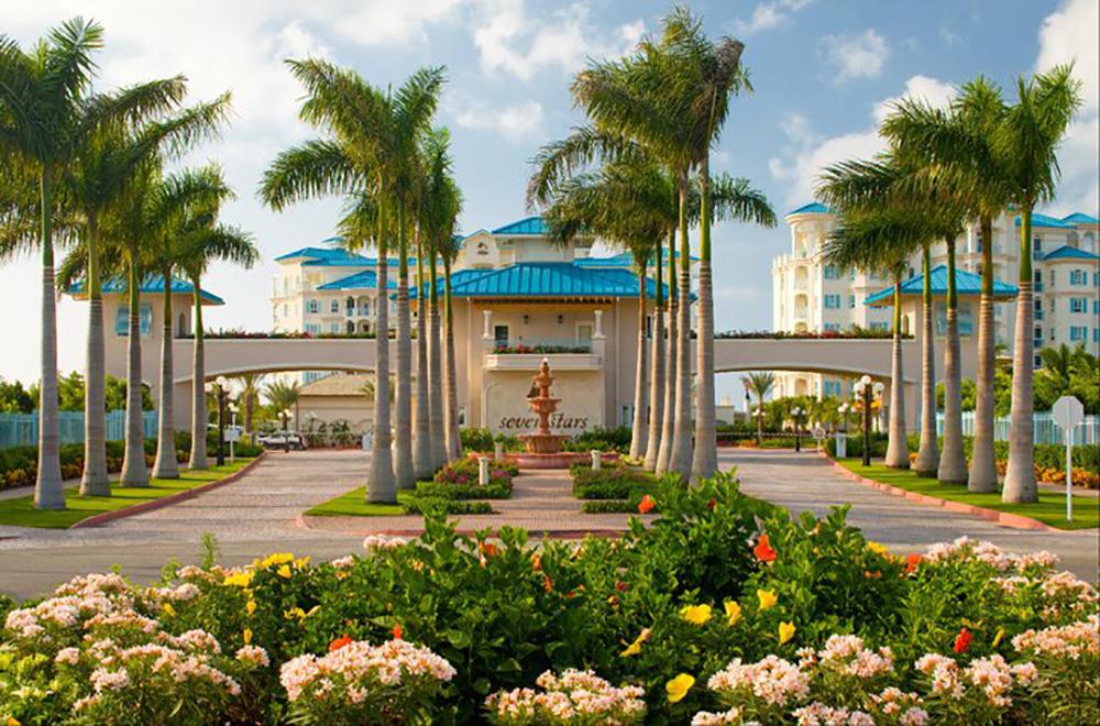 Indulge in Oceanfront Luxury at Seven Stars Resort and Spa