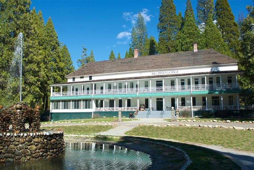 Wawona Hotel