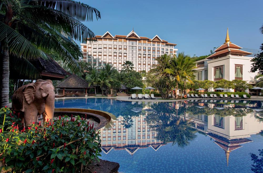 Relax in Riverside Grandeur at Shangri-La Hotel - Chiang Mai