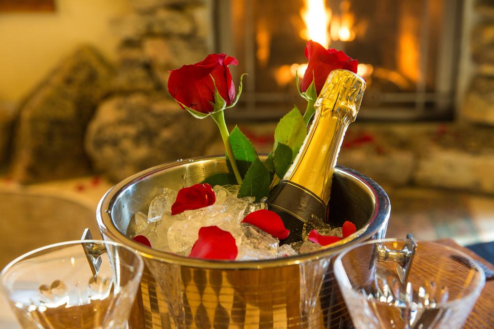 Go on a romantic getaway and savor unique couples-only amenities.