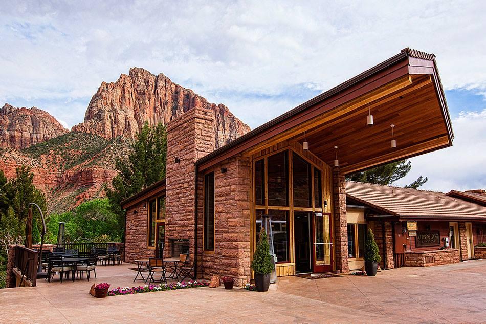 Relax Among Blooming Gardens at the Cliffrose Lodge