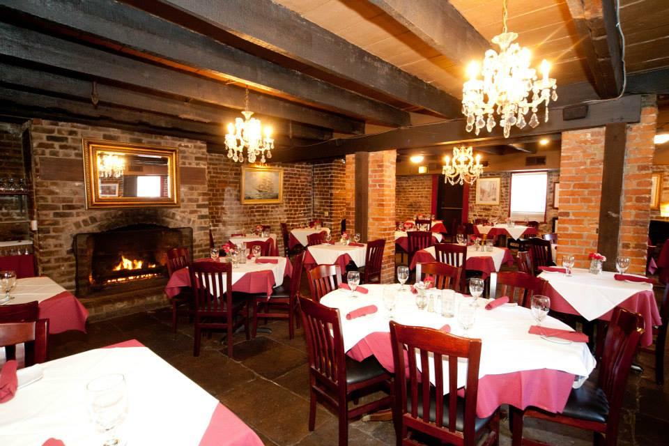 Savor Stories and Spirits at 17Hundred90 Restaurant