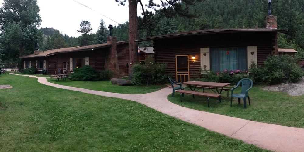 If You’re After Classic Cabin Coziness, Book a Stay at Blackhawk Lodges