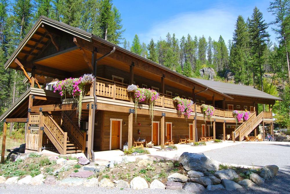 Choose Glacier Guides Lodge for Expert-Led Adventures