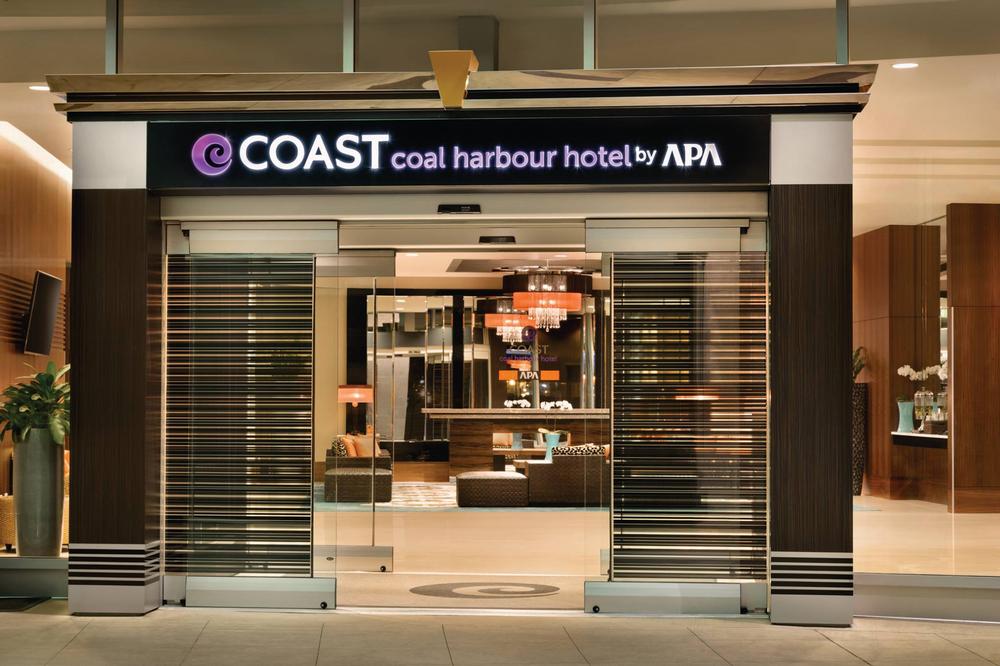 Coast Coal Harbour Hotel | Where to Stay on Vancouver Island