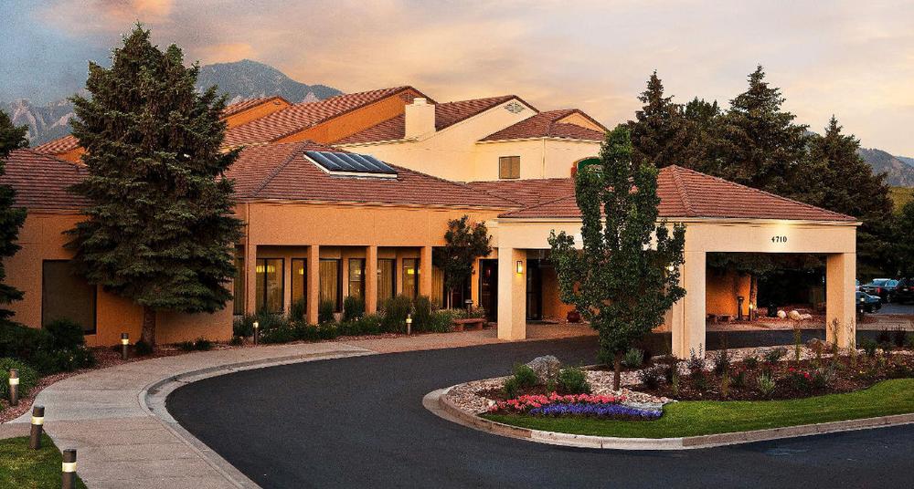 Balance Business and Leisure at Courtyard by Marriott Boulder
