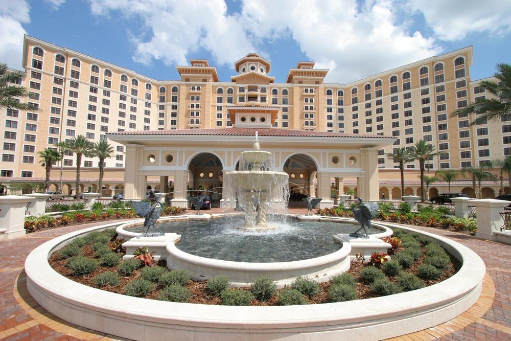 Relax in Grandeur at Rosen Shingle Creek Hotel